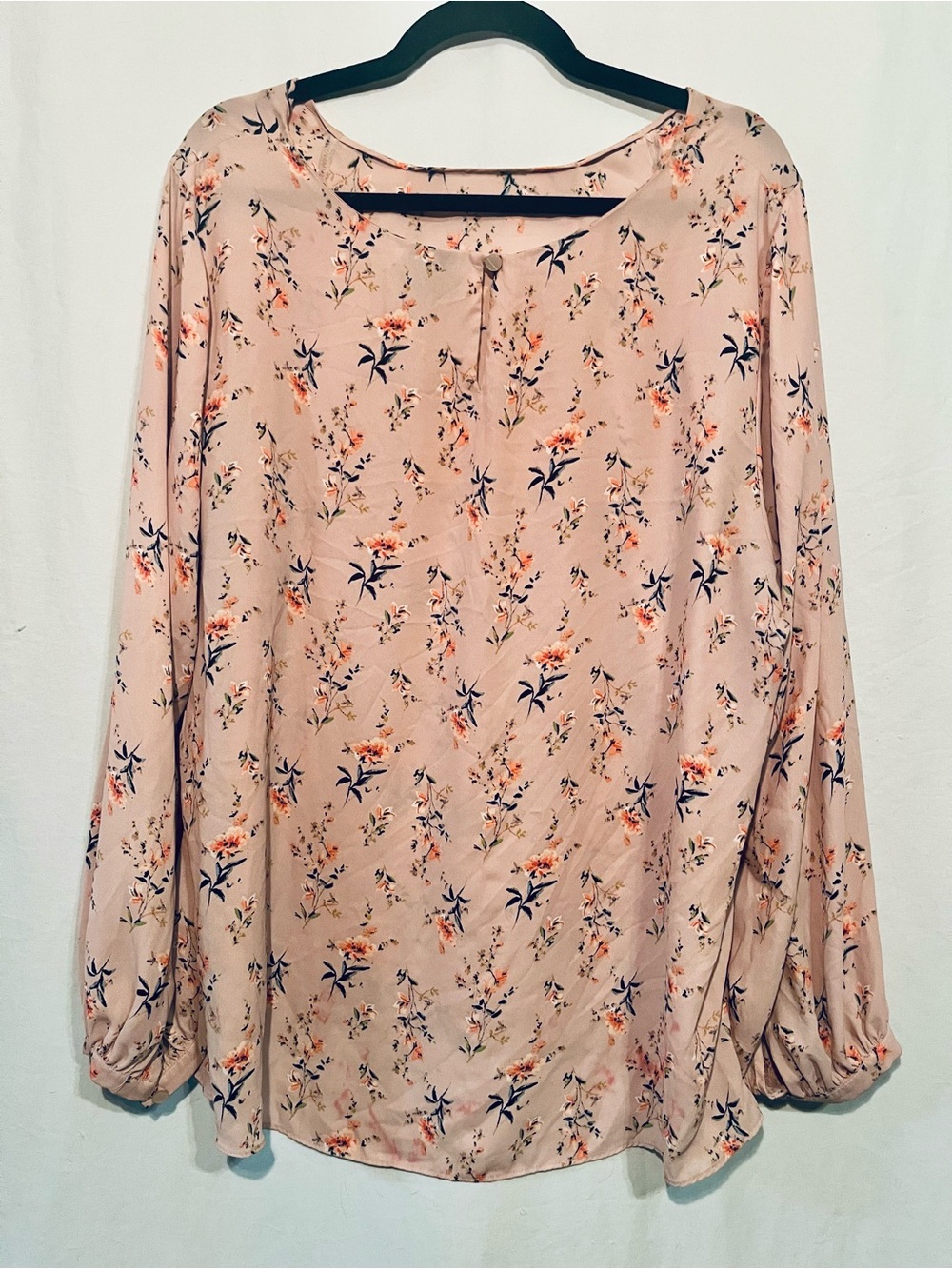 Pink Blouse with Floral Pattern - Picture 2 of 5